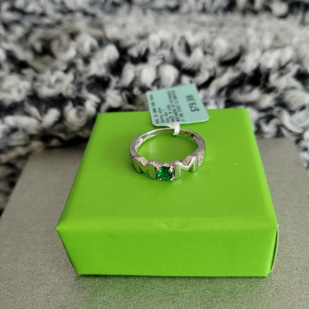 Sterling Silver Emerald Mom Ring